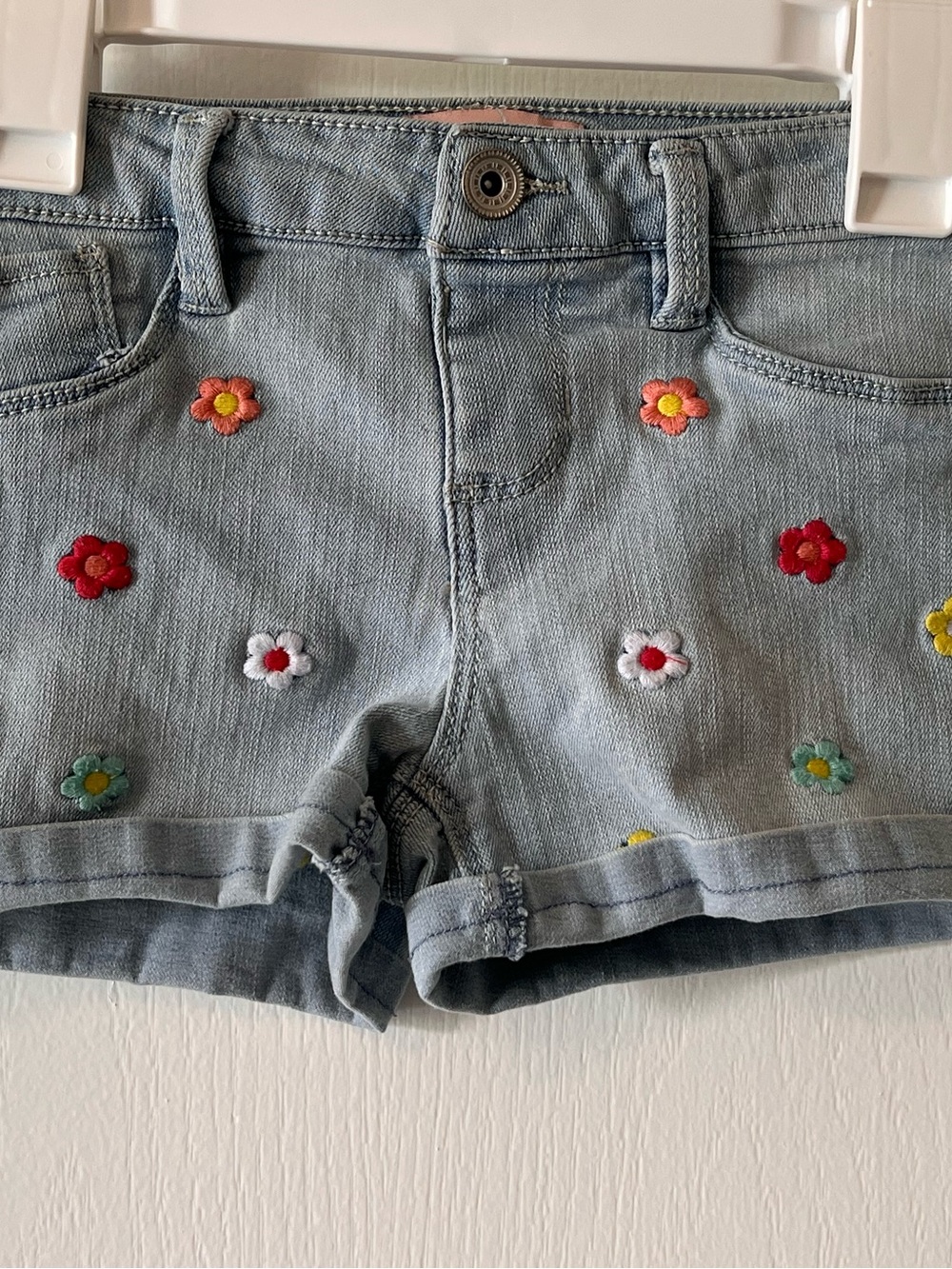 Squeeze Girls Flower Embroidered Denim Shorts Light Wash Cuffed Jeans 10